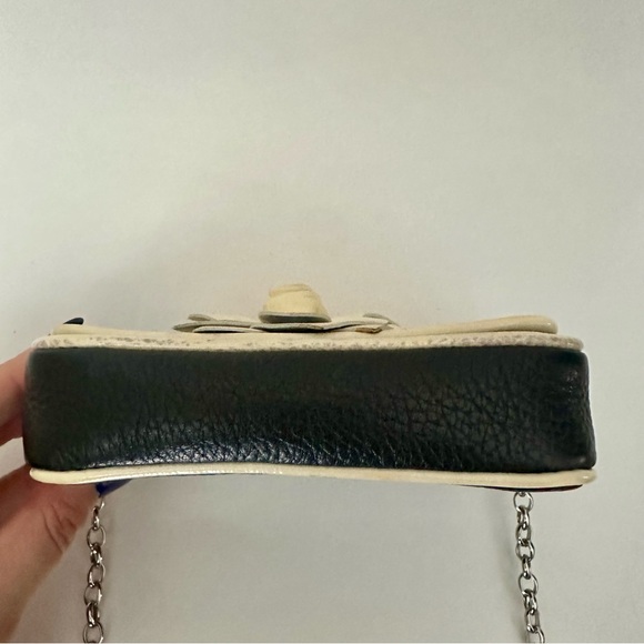 Vintage Brighton Leather Mini Stitched Flower Adjustable Crossbody Purse - Picture 15 of 16